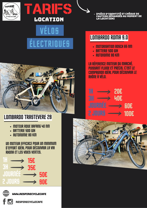 une affiche qui présente les tarifs de la location de vélos électriques